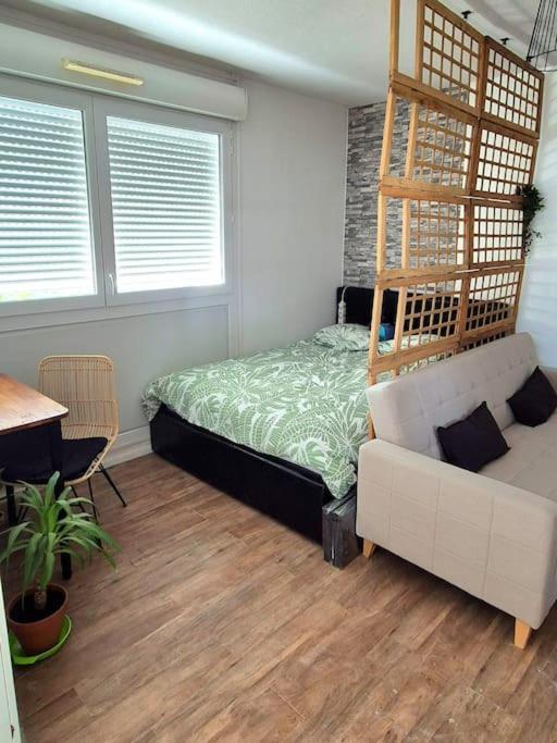 Prive Vaulx-en-Velin